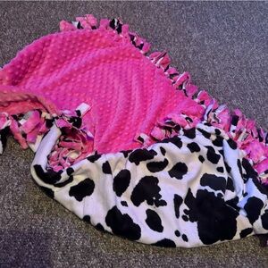 Customizable handmade blankets